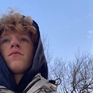 Meet your Posher, Aaron